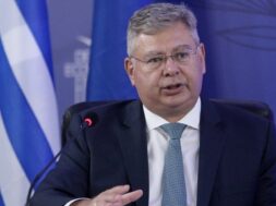 Elpe Siamisiis 18 05 25