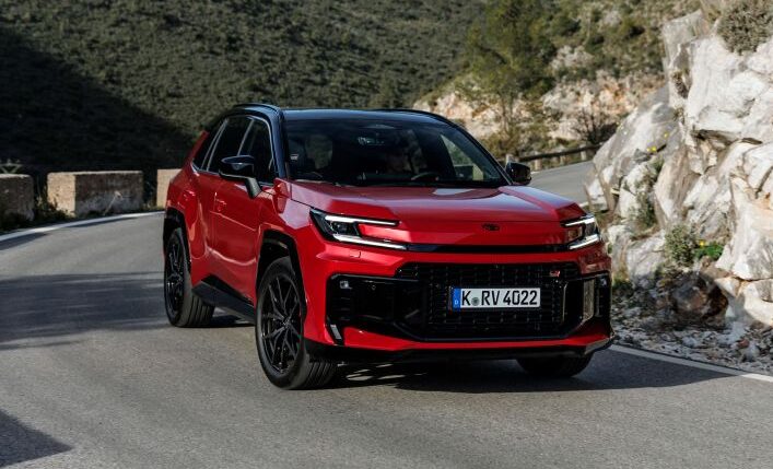 Toyota Hellas: Τη Multi-Pathway στρατηγική, σε ΕΚΟ Ράλλυ Ακρόπολις