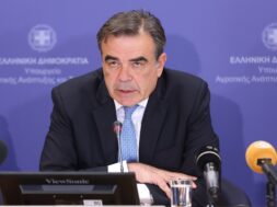 M Schinas 26 04 26
