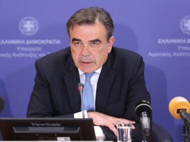 M Schinas 26 04 26