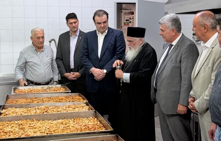 Διαμαντής Μασούτης: 50 χρόνια προσφοράς, έναρξη του Συσσιτίου Νεαπόλεως και Σταυρουπόλεως