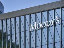 Moodys Analytics 19 07 26