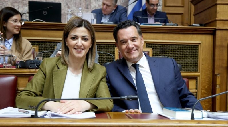 «ΠΡΟΛΑΜΒΑΝΩ»: Συνεχίζονται οι δωρεάν προληπτικές εξετάσεις μαστού με ένα απλό SMS