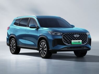 Chery Tiggo 8 PHEV 1 25 10 26