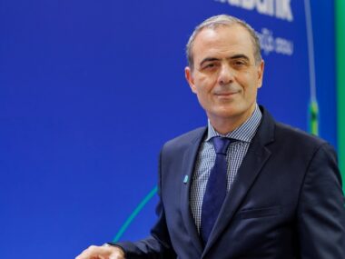 Credia bank Hliadis AutoAthina_ 04 10 26