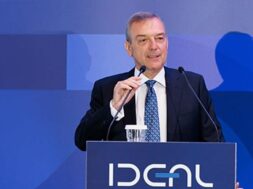 Ideal Lampros Papakonstantinou-15 06 25