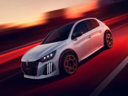 PEUGEOT_E208GTi_2606_06 04 10 26