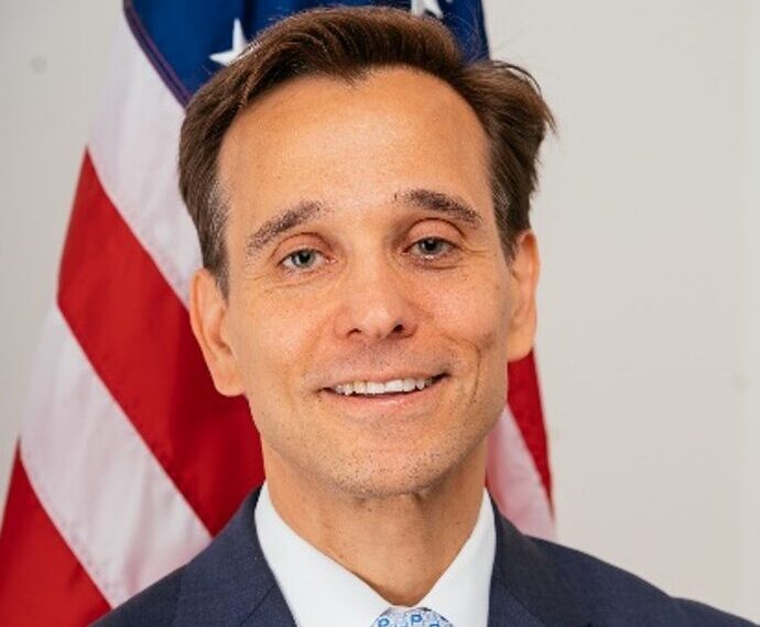 U.S. Embassy Athens: Ο Josh Huck ανέλαβε την ηγεσία της Αποστολής