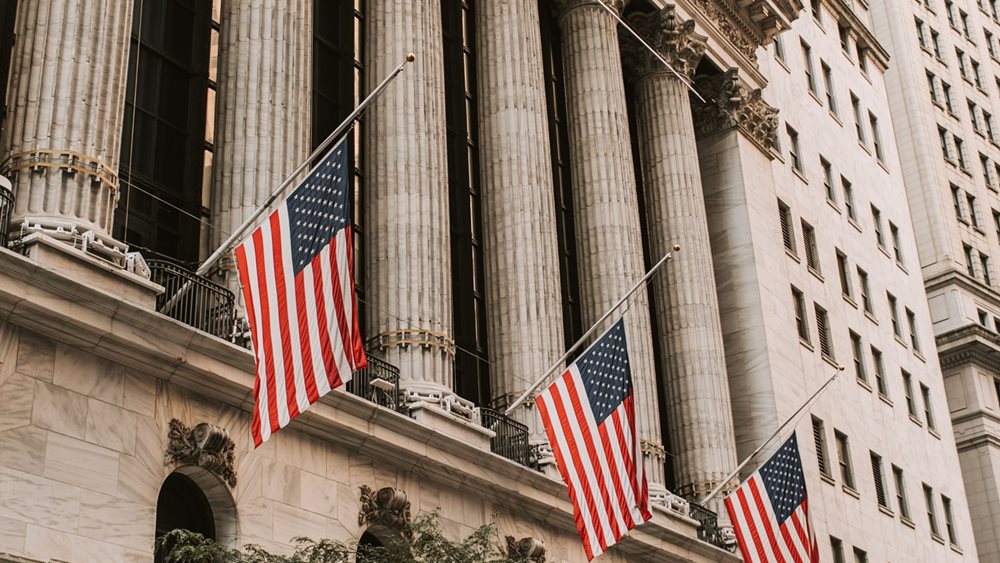 Wall Street: Dow Jones με απώλειες 1,2%, λόγω της Μέσης Ανατολής